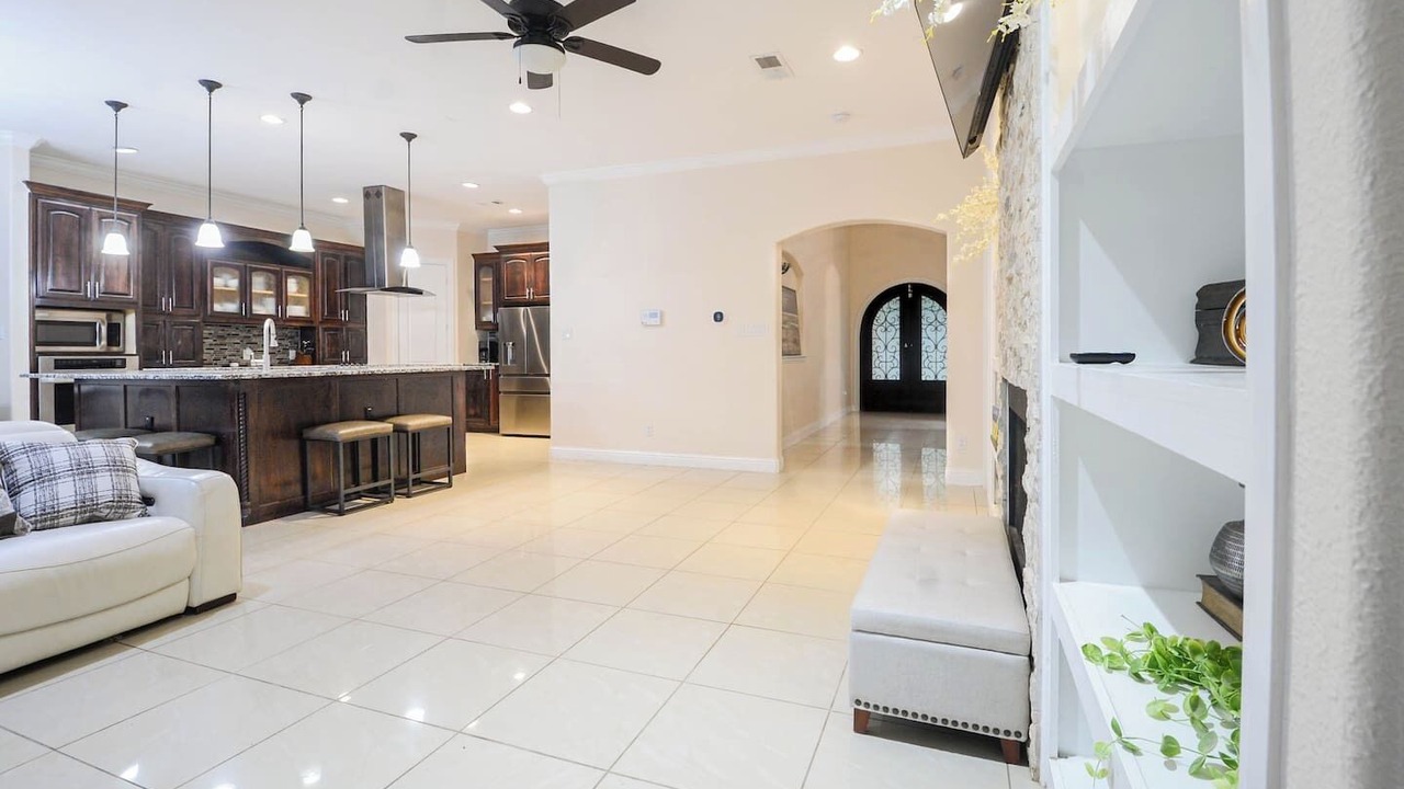 Photo of Livingroom in Irving