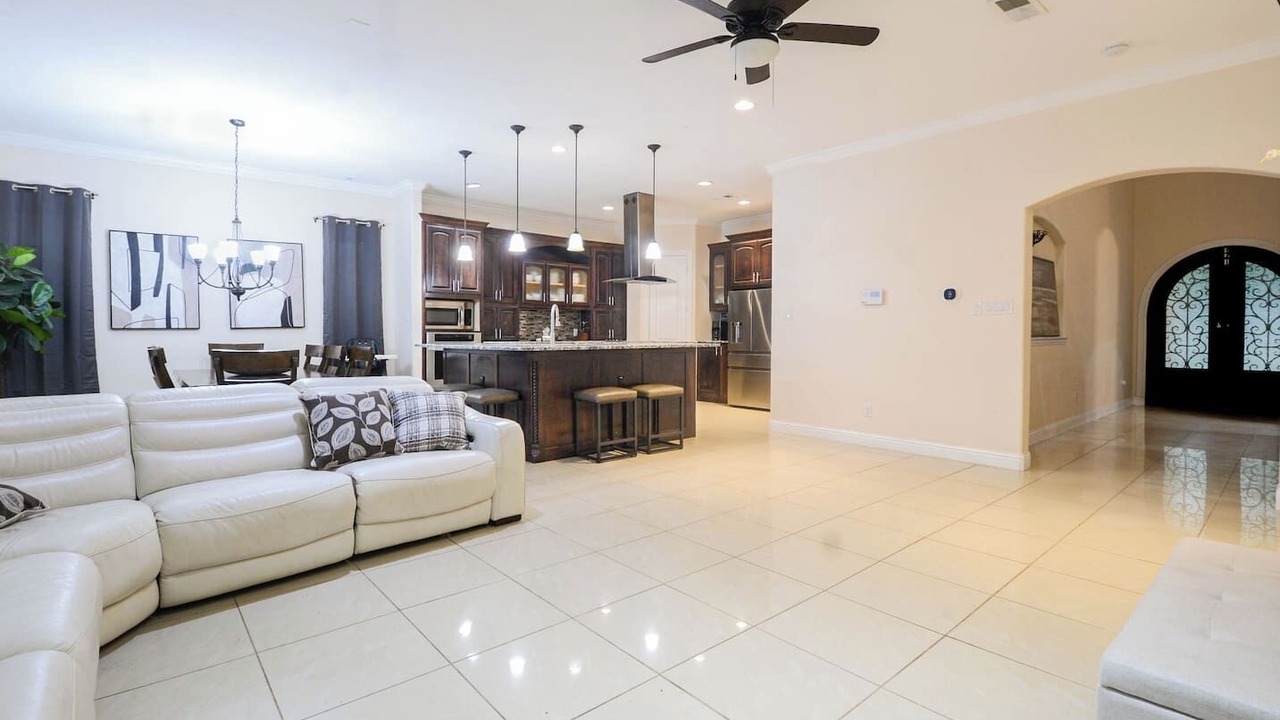 Photo of Livingroom in Irving