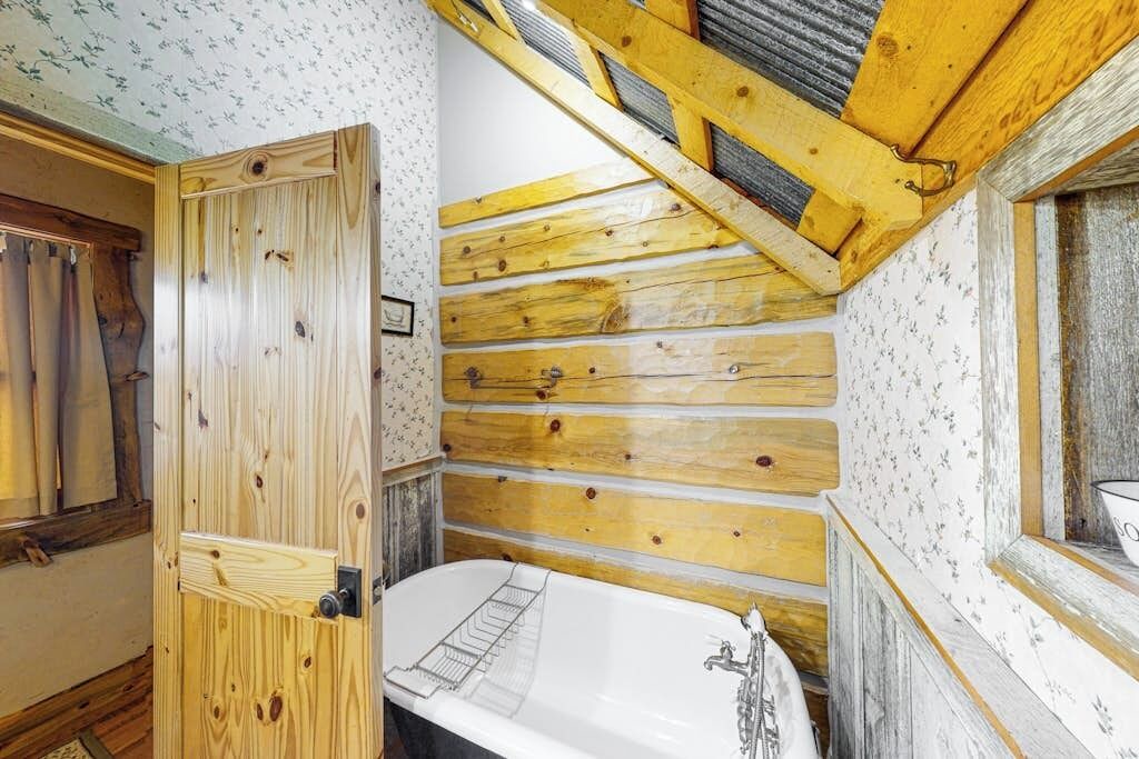 Photo of Bathroom in Pagosa Meadows IV
