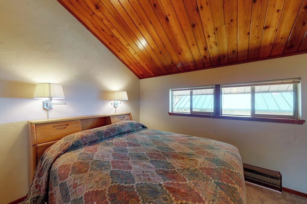 Photo of Bedroom in Purgatory