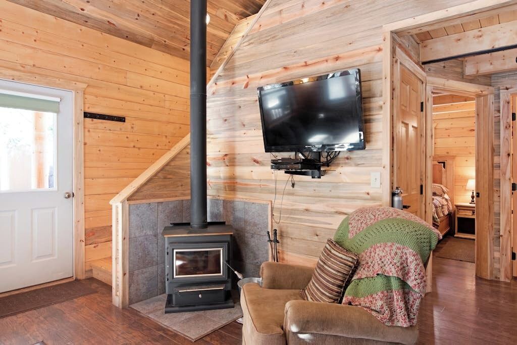 Photo of Livingroom in South Fork