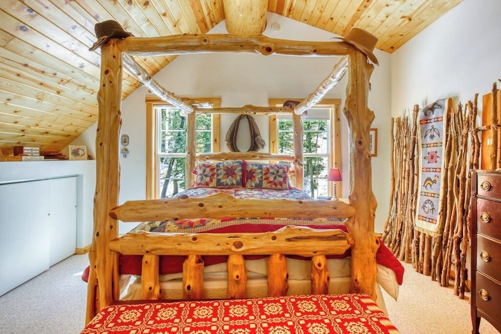 Photo of Bedroom in Columbine Lake