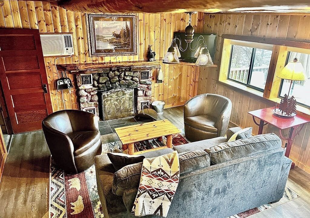 Photo of Livingroom in Bayfield