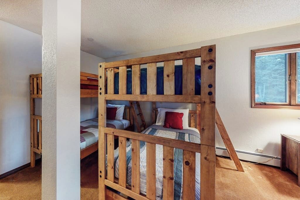 Photo of Bedroom in Columbine Lake