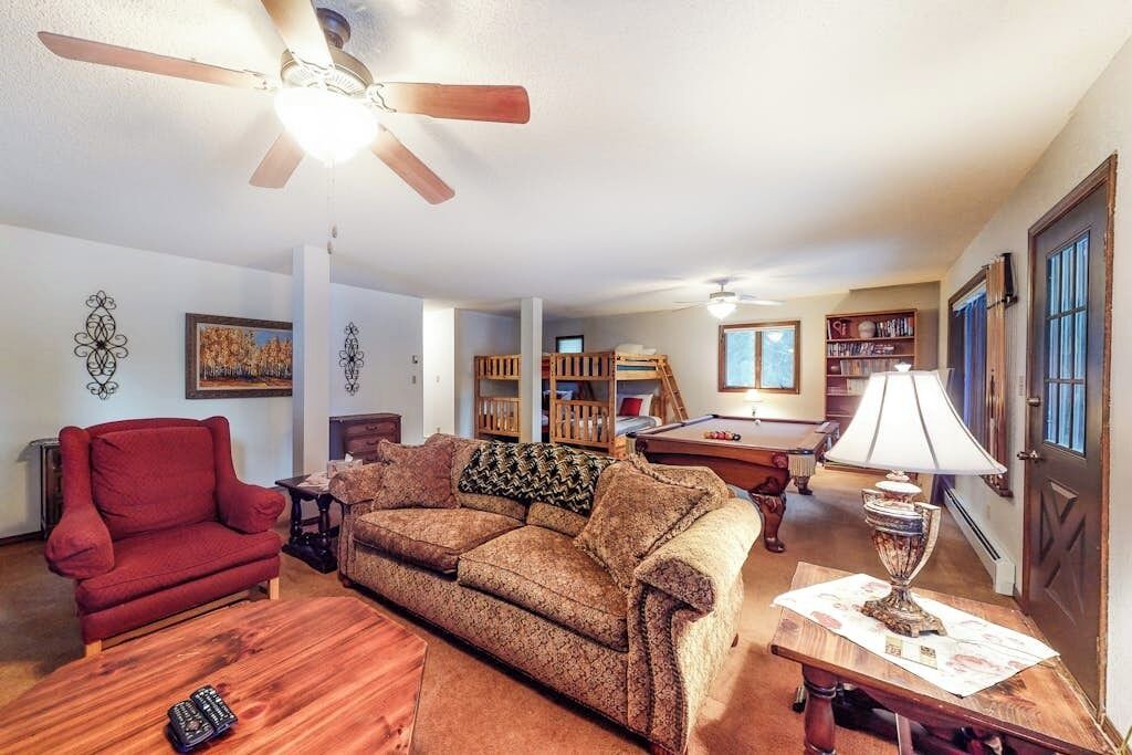 Photo of Livingroom in Columbine Lake