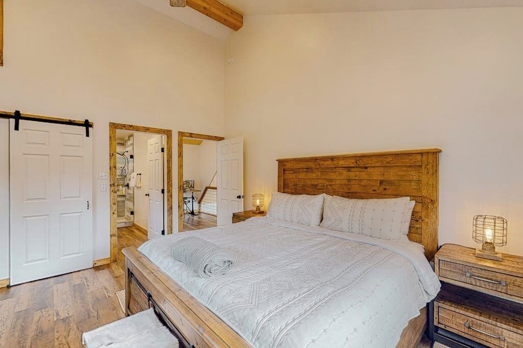 Photo of Bedroom in Bayfield