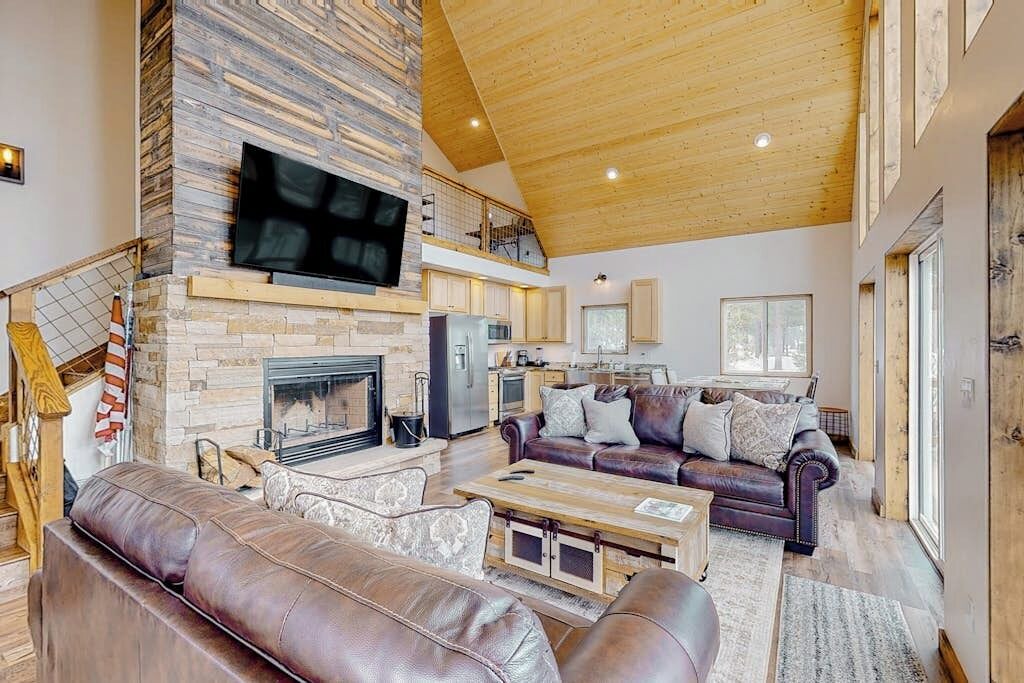 Photo of Livingroom in Bayfield