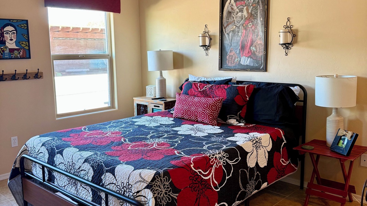 Photo of Bedroom in Tumacacori
