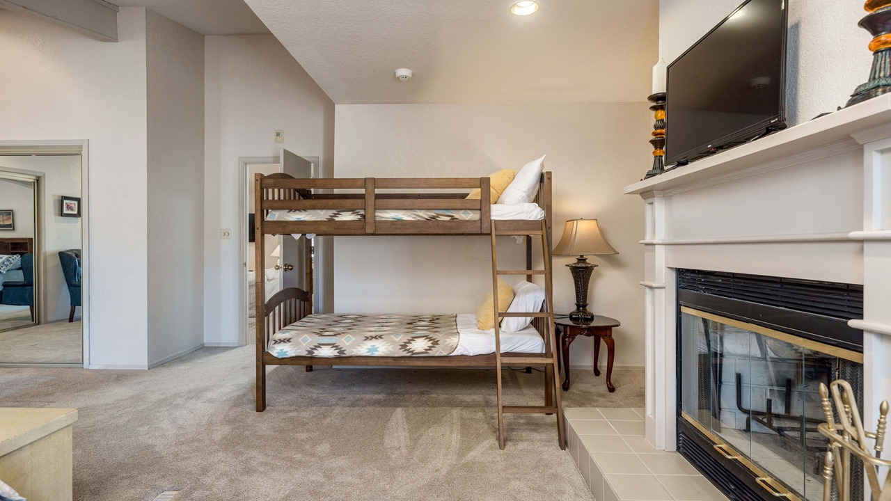 Photo of Bedroom in Mesilla Park