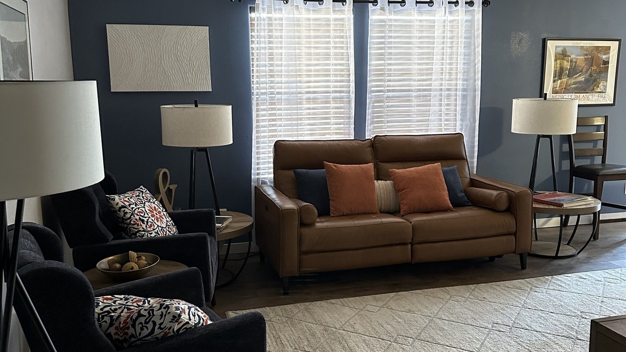 Photo of Livingroom in Parkway