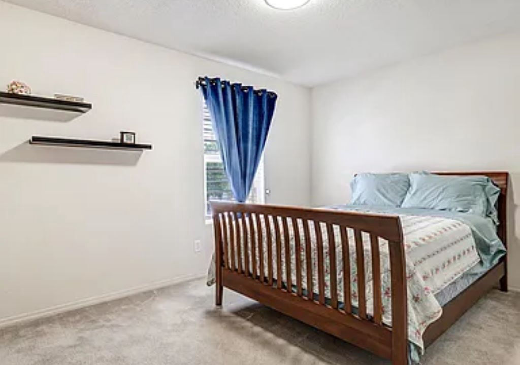 Photo of Bedroom in Parkway
