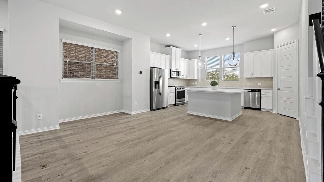 Photo of Kitchen in Buckner Terrace - Everglade Park