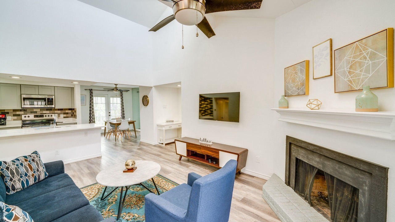 Photo of Livingroom in Vickery Meadow