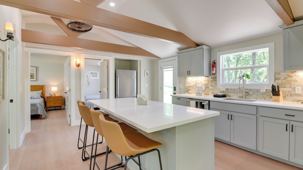 Photo of Kitchen in Pointblank