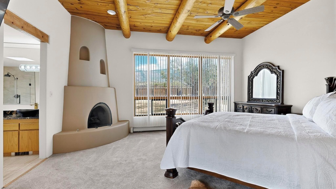 Photo of Bedroom in Placitas