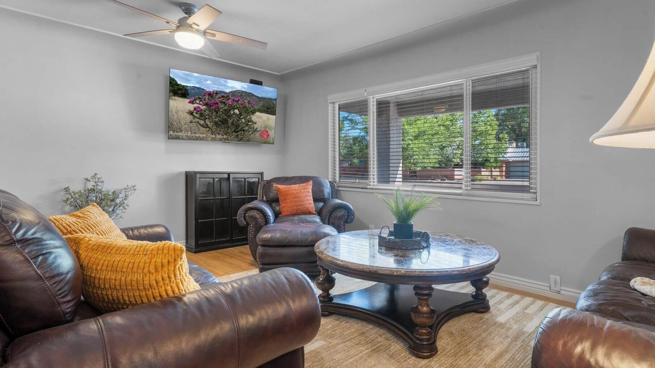 Photo of Livingroom in Albuquerque