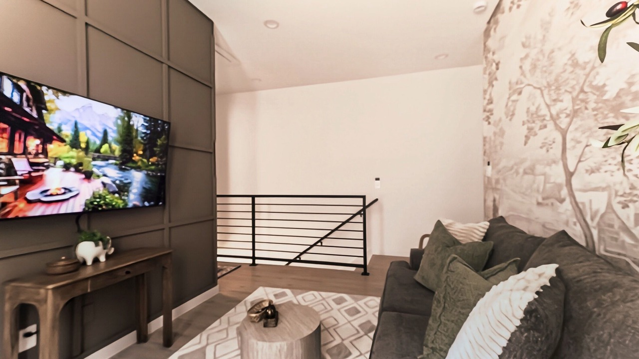 Photo of Livingroom in Foster Place