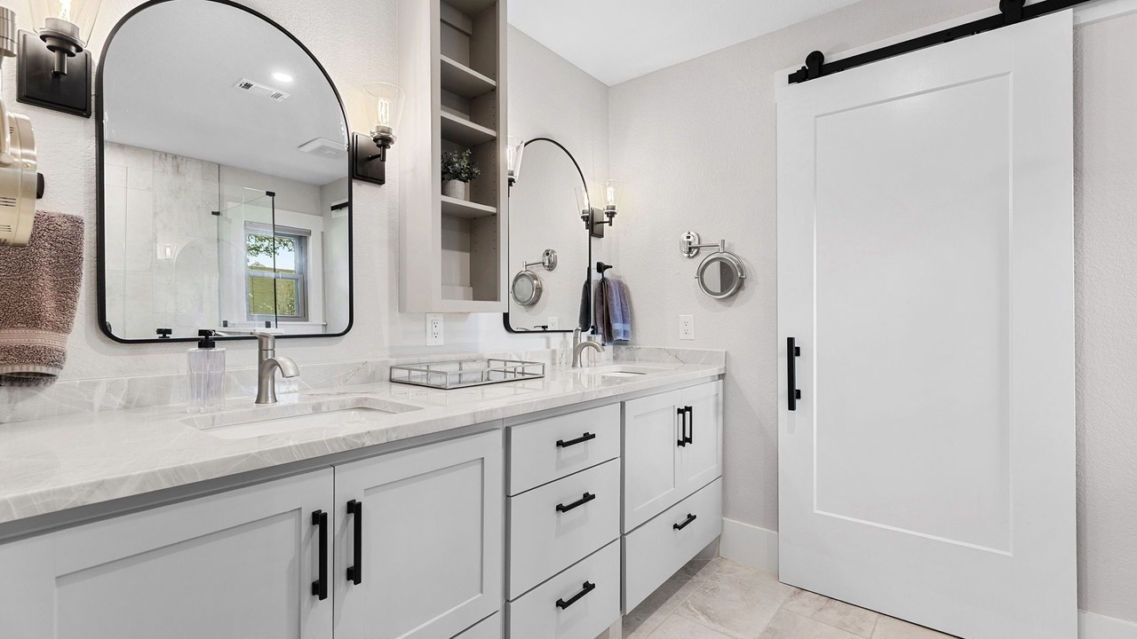 Photo of Bathroom in Brushy Creek