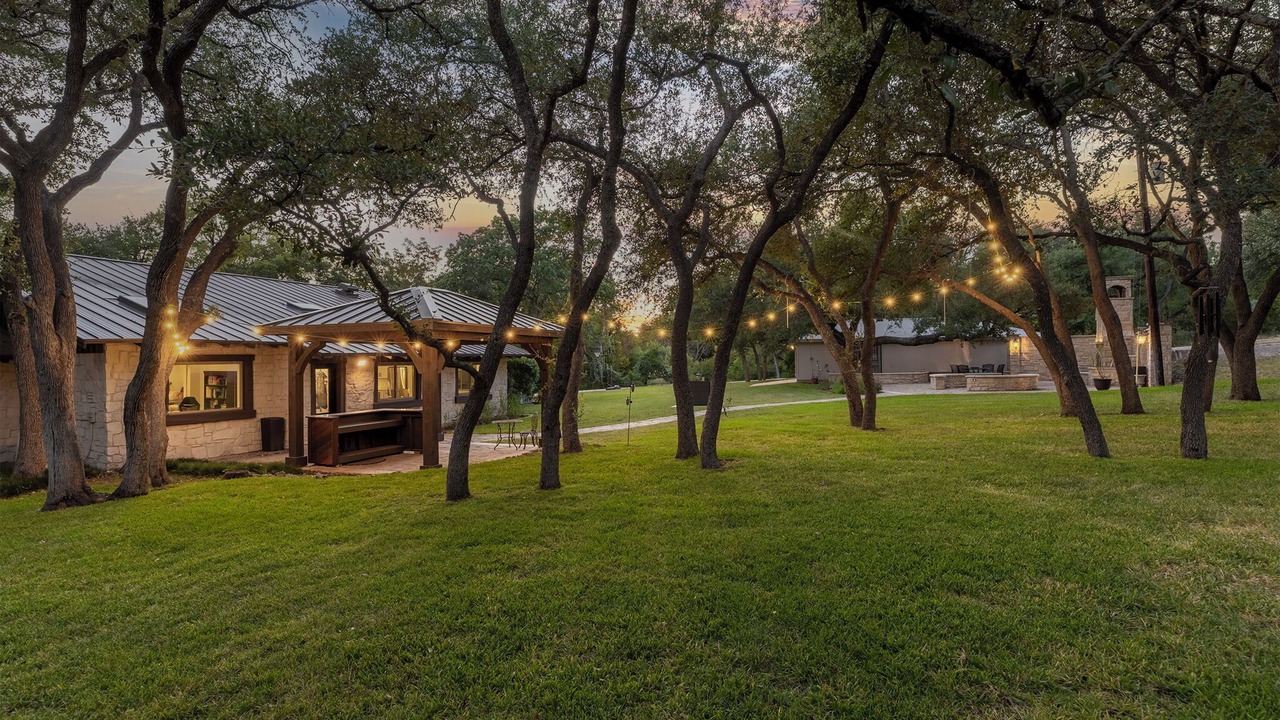 Photo of Outdoor in Brushy Creek
