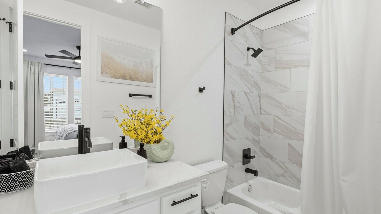 Photo of Bathroom in Lewisville