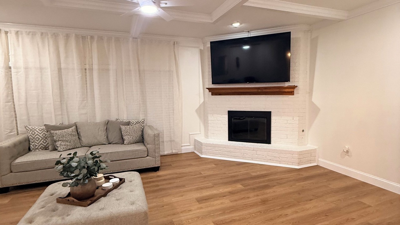 Photo of Livingroom in Irving