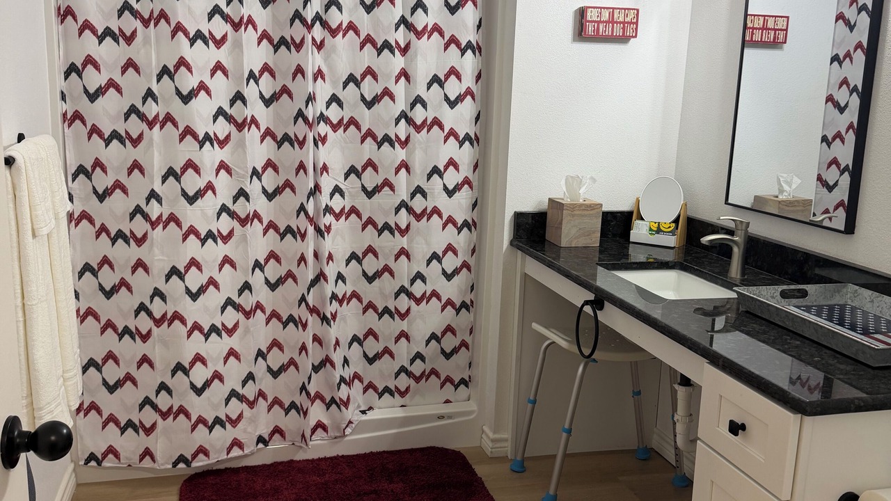Photo of Bathroom in Gatesville