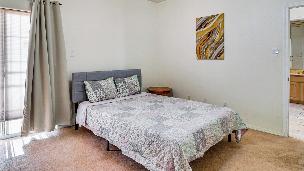 Photo of Bedroom in Westside