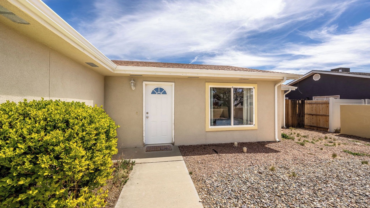 Photo of Outdoor in Aztec