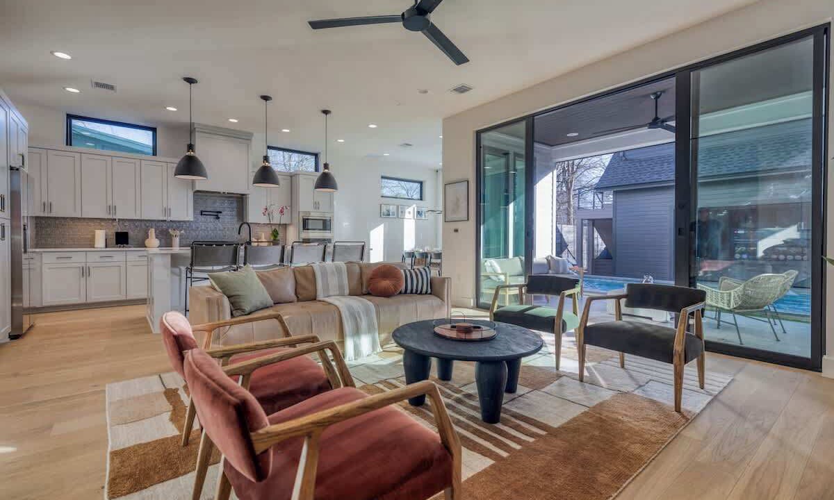 Photo of Livingroom in Hyde Park