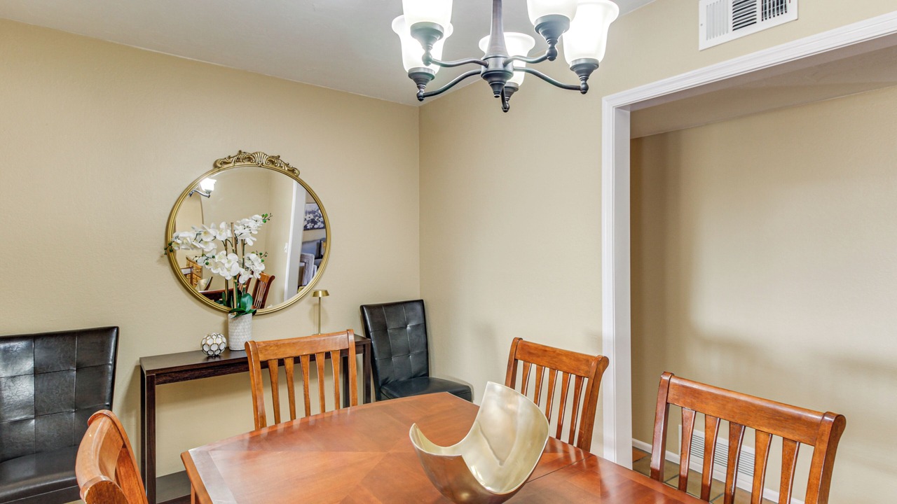 Photo of Livingroom in Casas Adobes Estates
