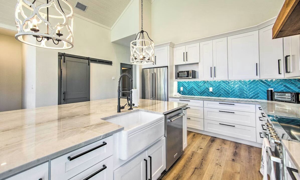 Photo of Kitchen in Cedar Creek Reservoir