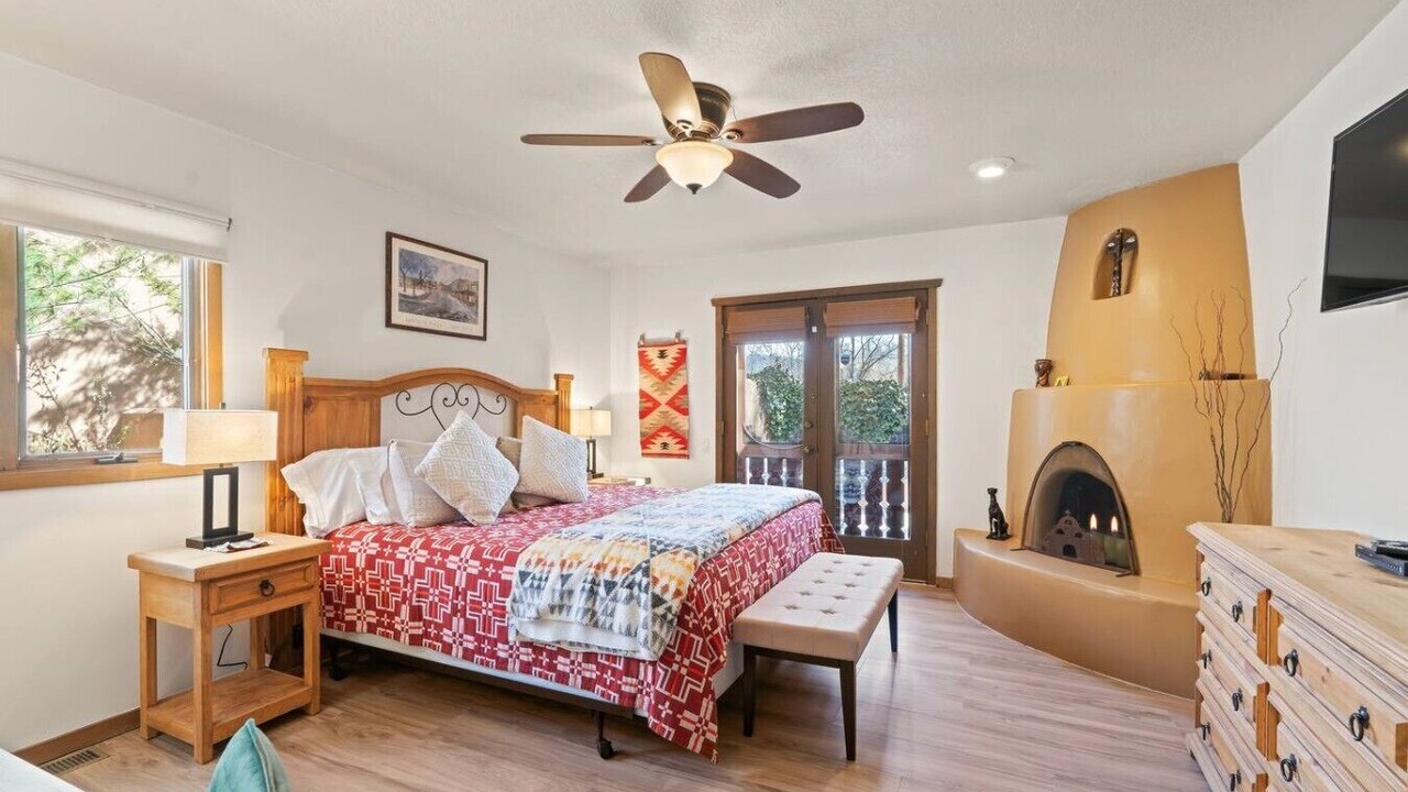 Photo of Bedroom in Northeast Santa Fe