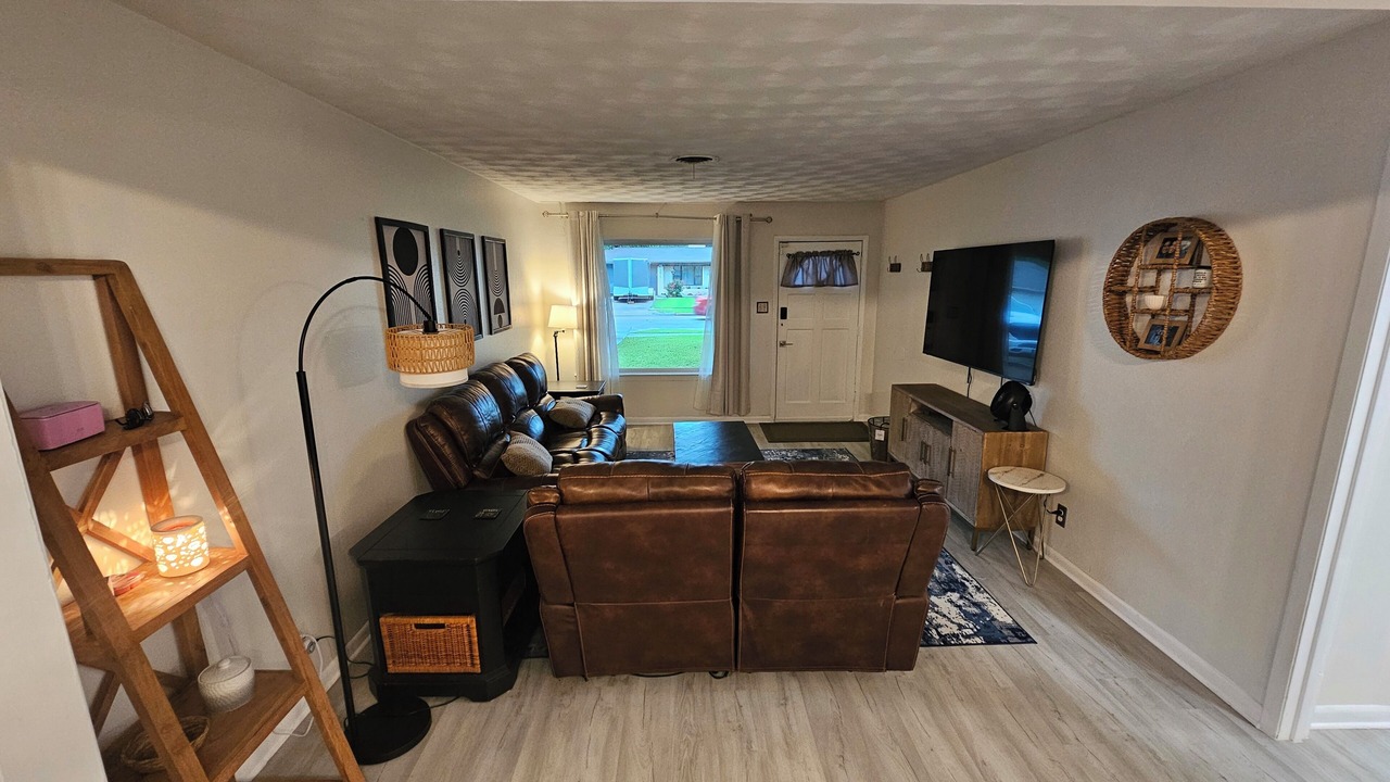 Photo of Livingroom in Farmers Branch