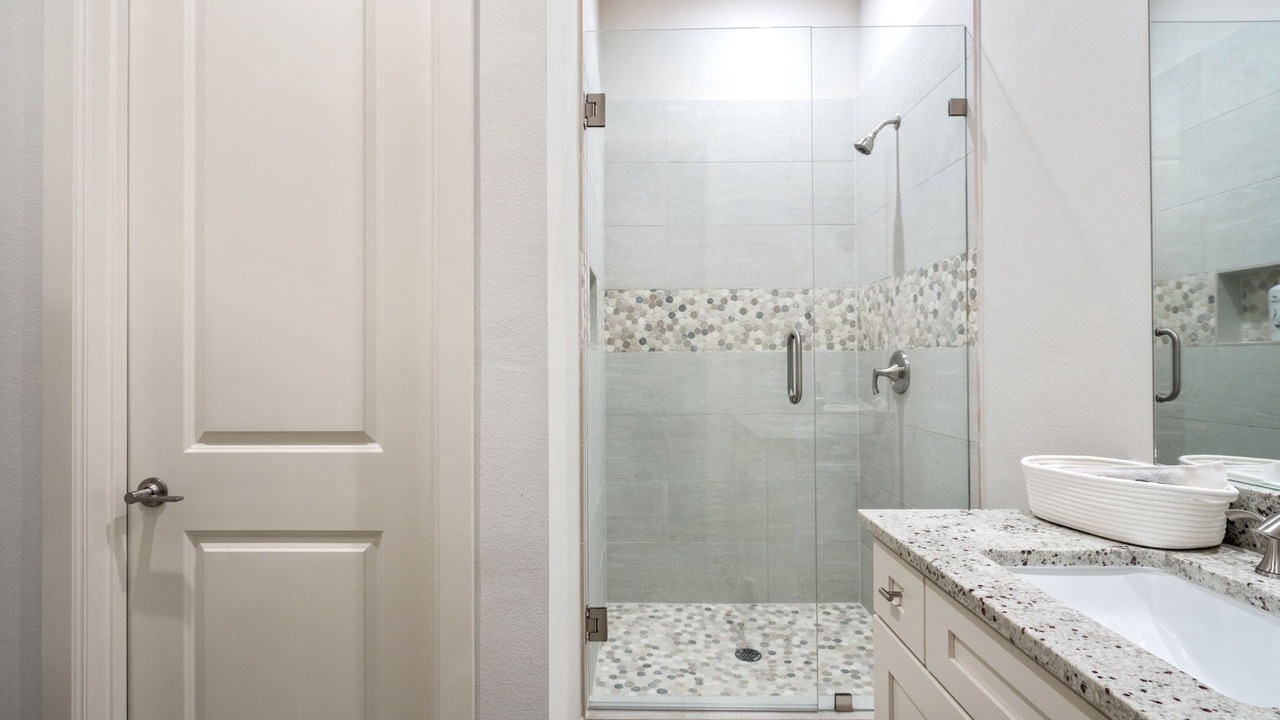 Photo of Bathroom in Las Colinas