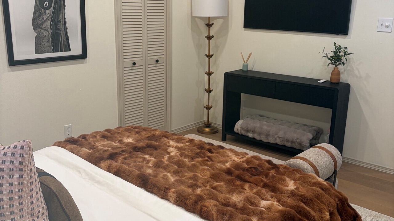 Photo of Bedroom in Arlington Heights