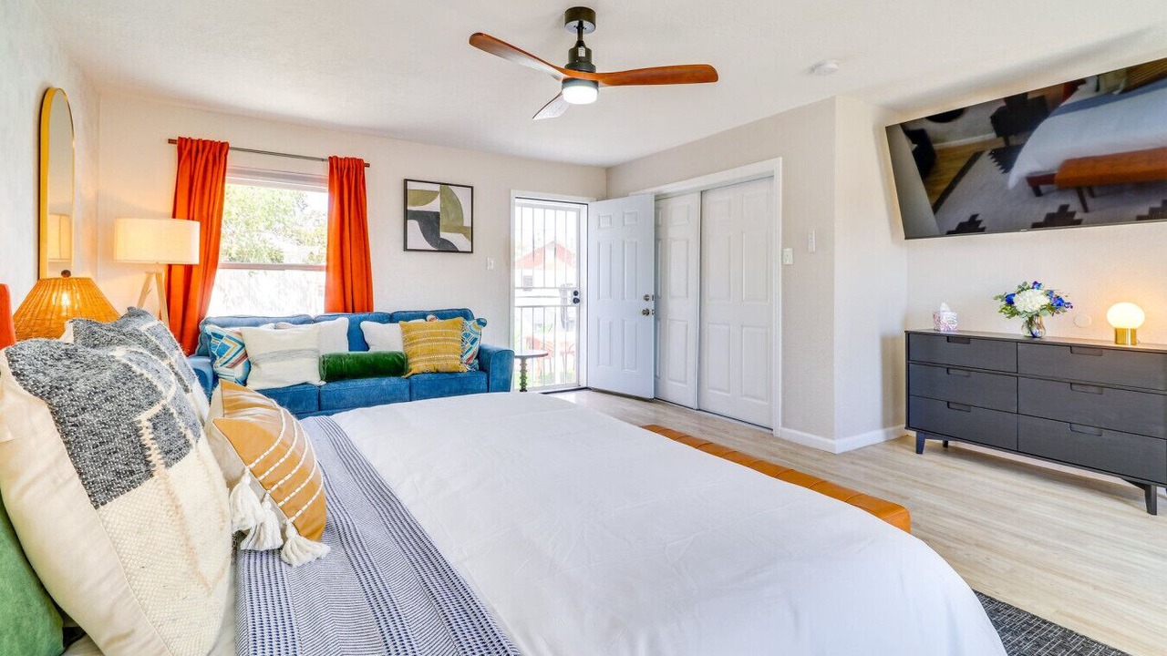 Photo of Bedroom in Near North Valley
