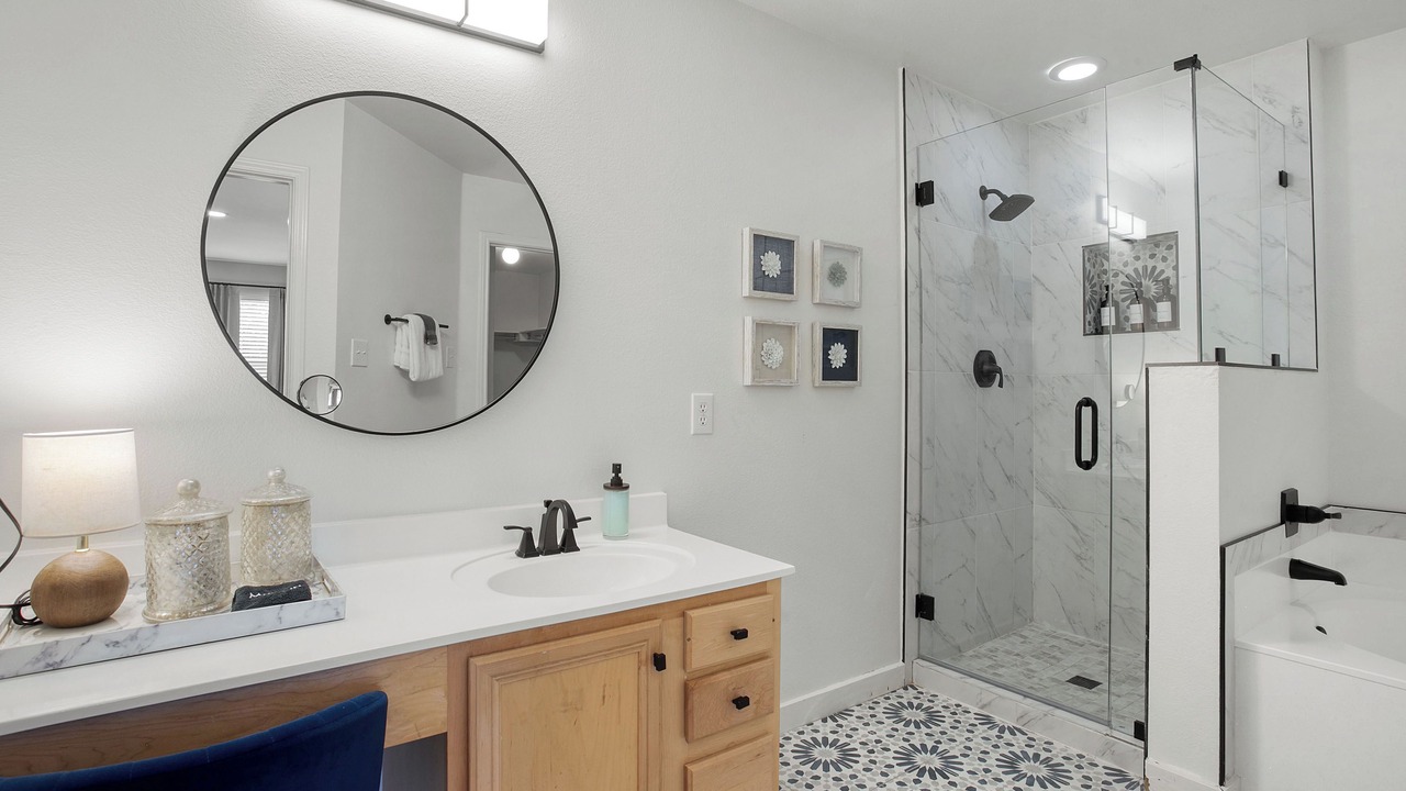 Photo of Bathroom in Pflugerville
