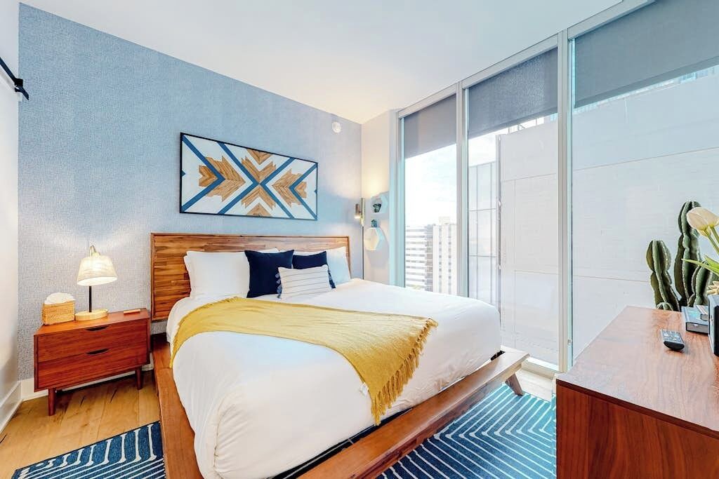 Photo of Bedroom in Rainey Street Historic District