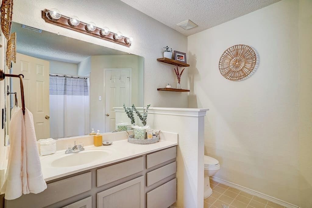 Photo of Bathroom in Round Rock