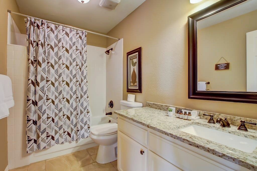 Photo of Bathroom in Volente