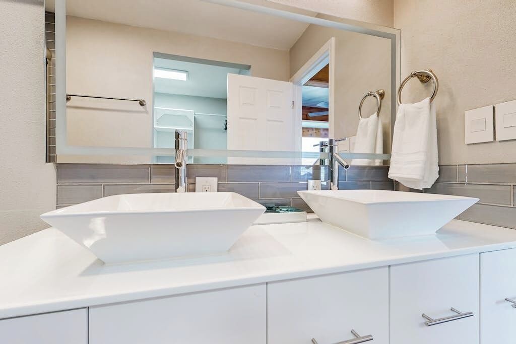 Photo of Bathroom in Lakeway