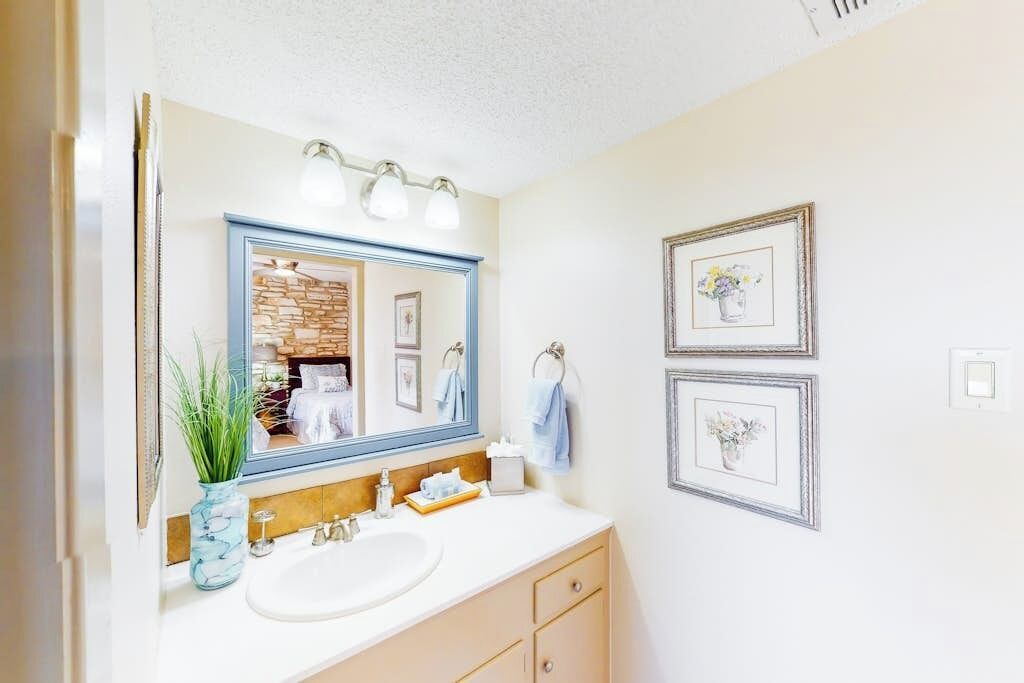 Photo of Bathroom in Sky Forest