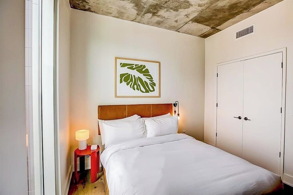 Photo of Bedroom in Rainey Street Historic District