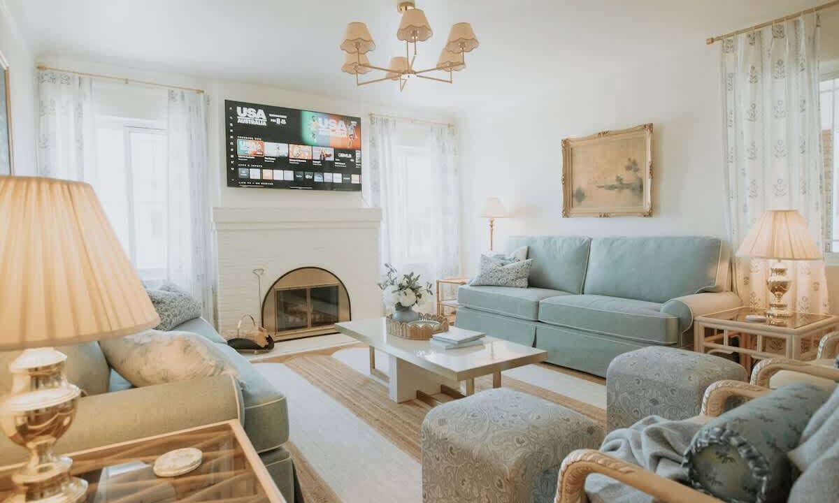 Photo of Livingroom in Downtown Albuquerque