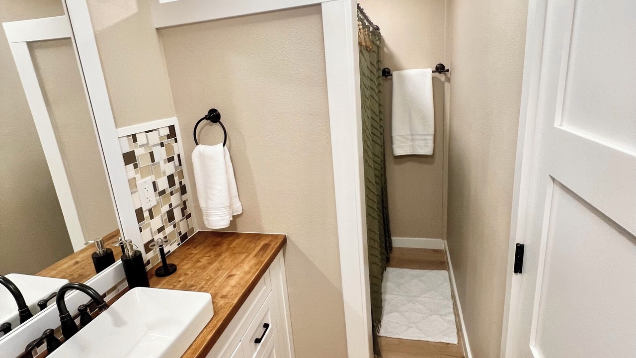 Photo of Bathroom in Whitesboro