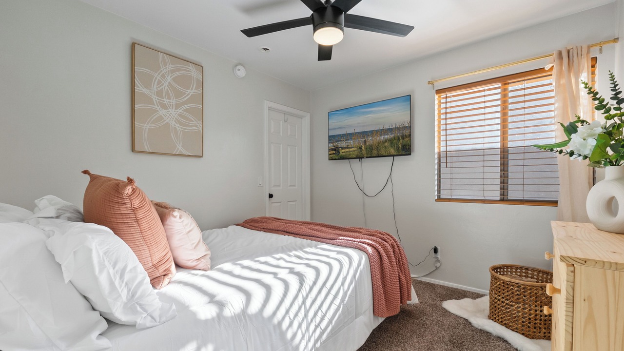 Photo of Bedroom in Green Valley
