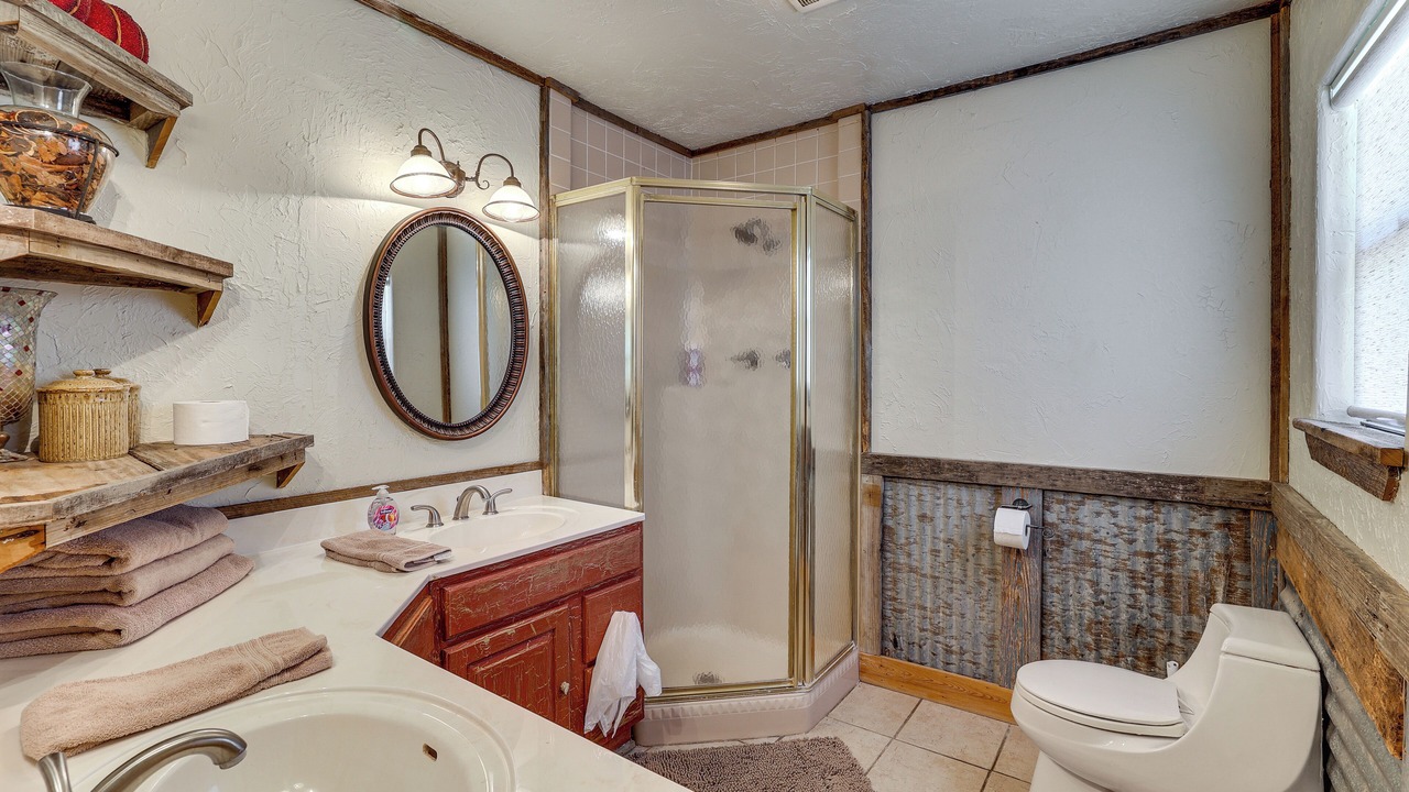 Photo of Bathroom in Tarpley