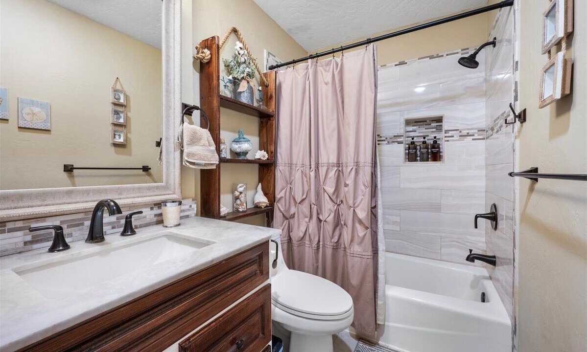Photo of Bathroom in Leander