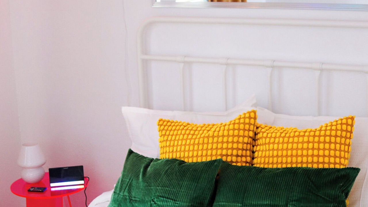 Photo of Bedroom in Junius Heights
