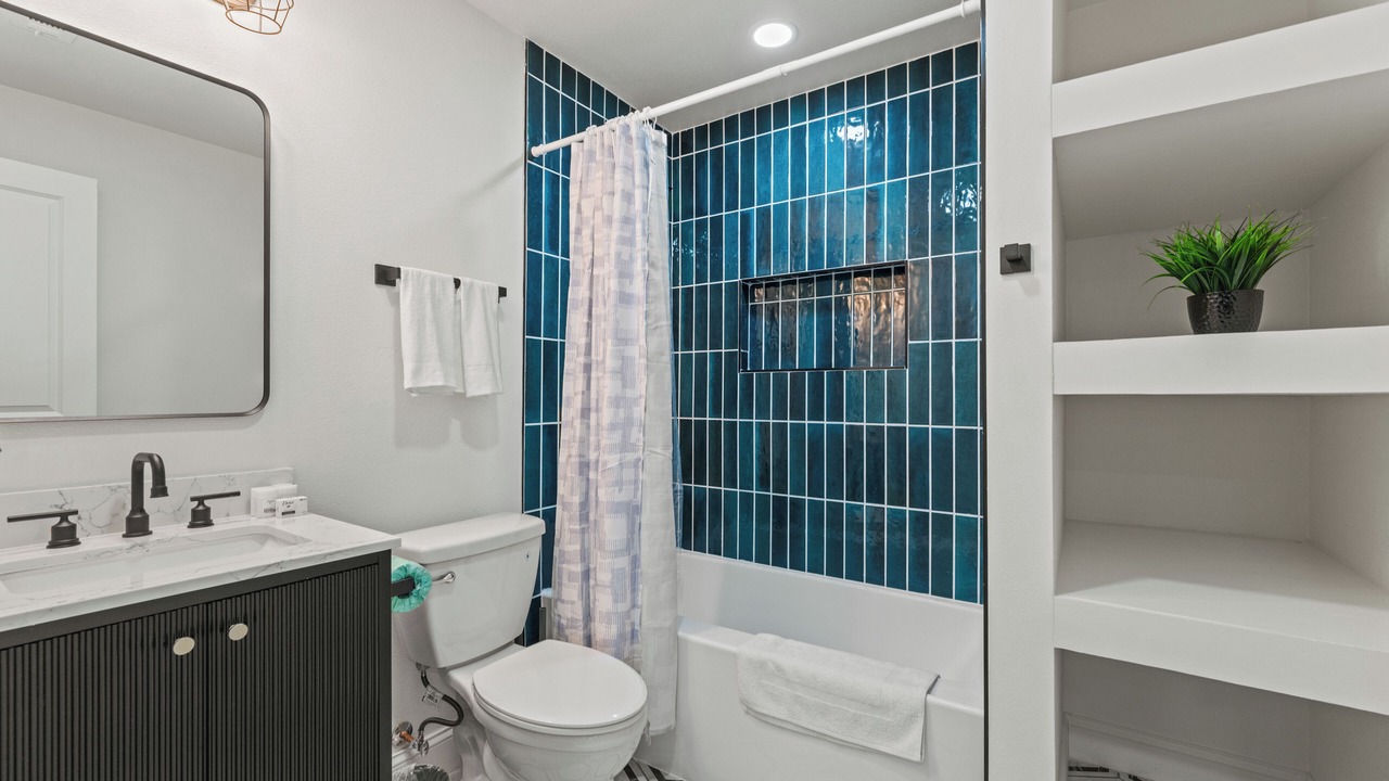 Photo of Bathroom in Park Central